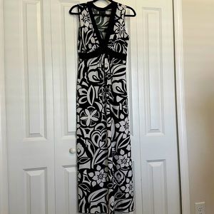 Black and white maxi dress